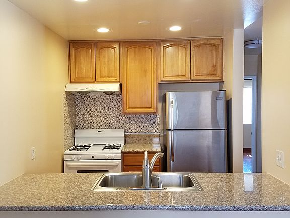 4th image of 115 Maynard Street # Second Floor