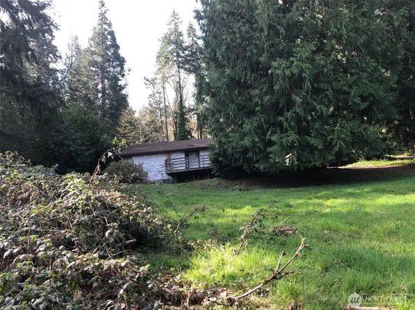 16883 SE Newport Way, Bellevue, WA 98006