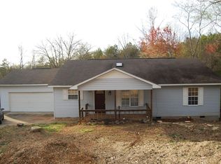 222 Orchard Ln, Seneca, SC 29672