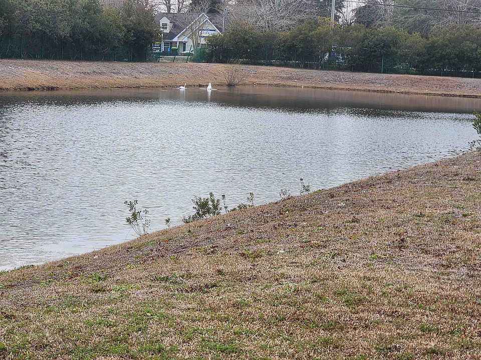 2nd image of 1356 Glenns Bay Rd. #G-208