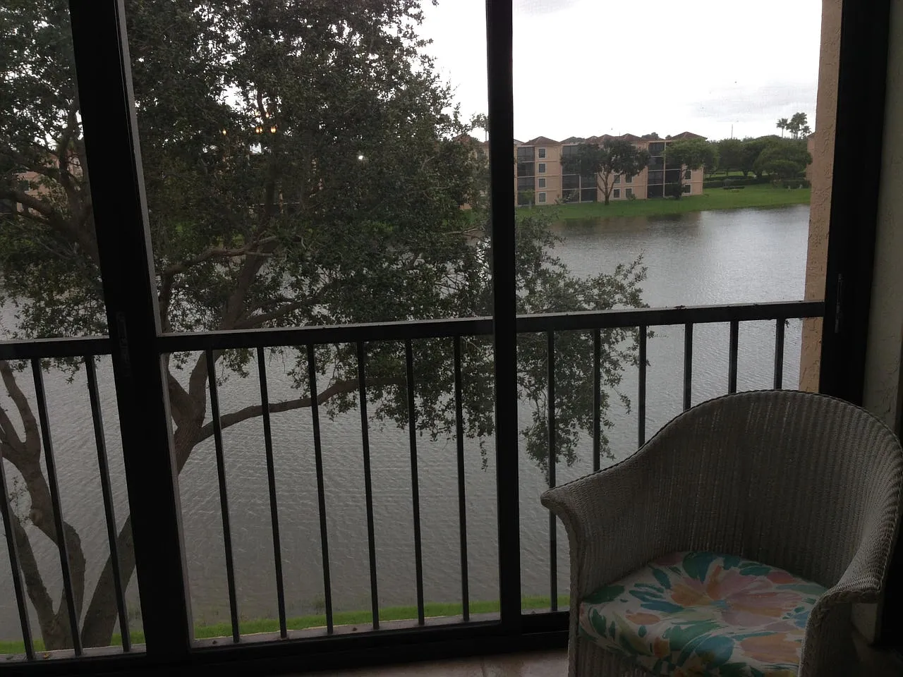 2 bed, 1339 sqft, $3,400 — Photo 2