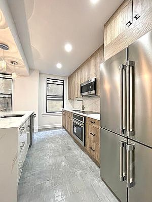 4th image of 865 W End Ave APT 2C