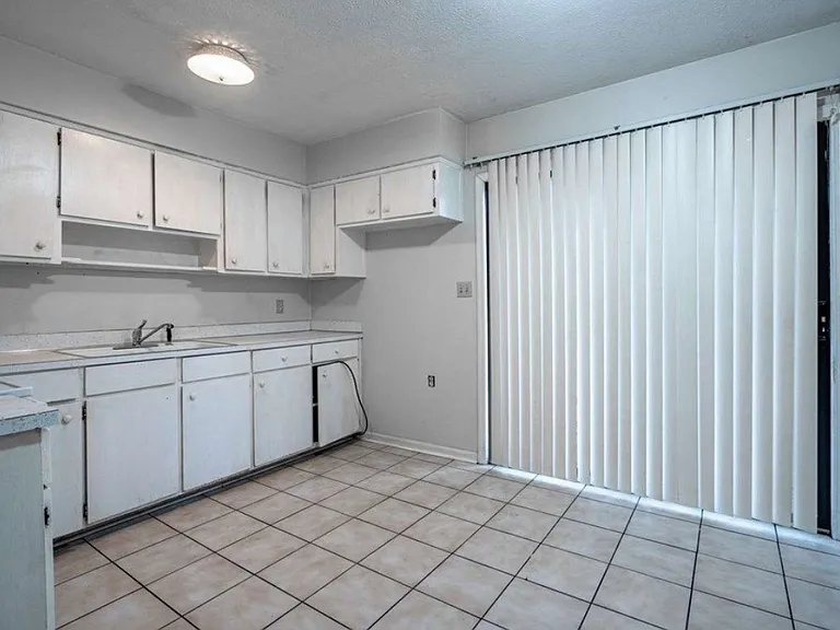 510 Windsor Dr #A — Photo 5