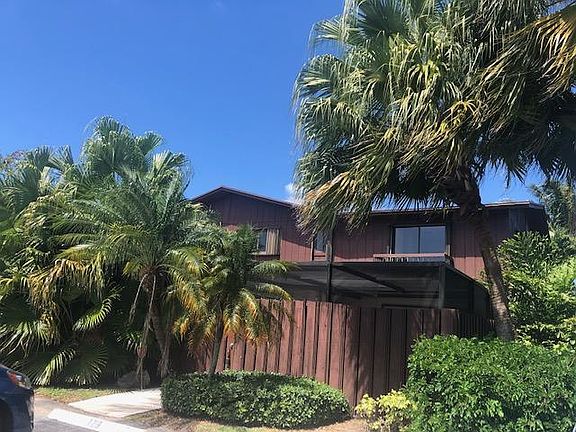 2nd image of 4743 Holly Lake Dr #4743