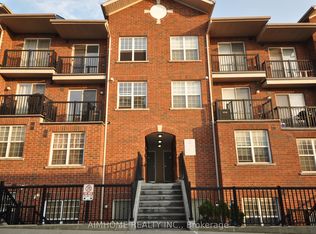 15 Strangford Ln #311, Toronto, ON M1L 0E5