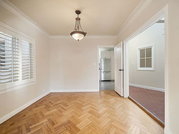3rd image of 1630 16th Ave
