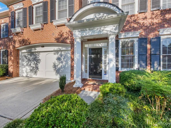 7614 Dahlia Blossom Dr, Charlotte, NC 28226