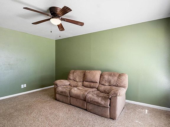 4th image of 130 Detroit Ave