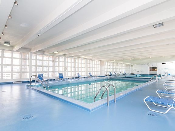 3rd image of 535 N Michigan Ave APT 2408