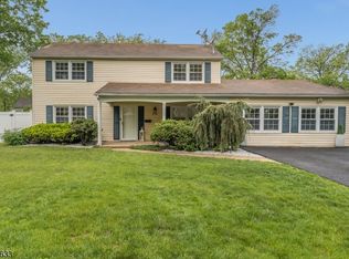 216 Lenox Pl, Somerset, NJ