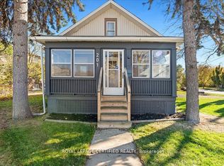 201 Station St, Belleville, ON K8N 2T5