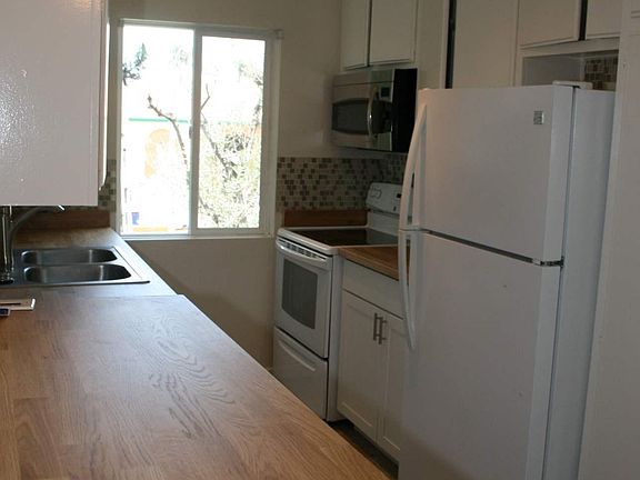 3rd image of 400 N Acacia Ave Unit B22