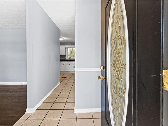 4th image of 3666 Stanford Cir