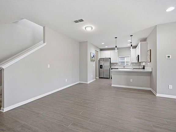 4th image of 68 Posadas Ln