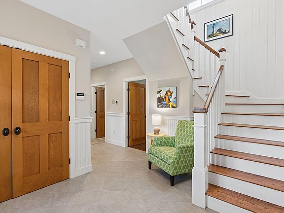 5th image of 7 Peninsula Drive