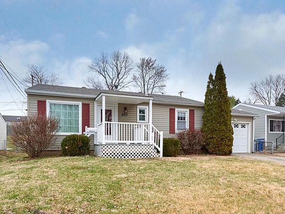2nd image of 2717 Chatham Dr