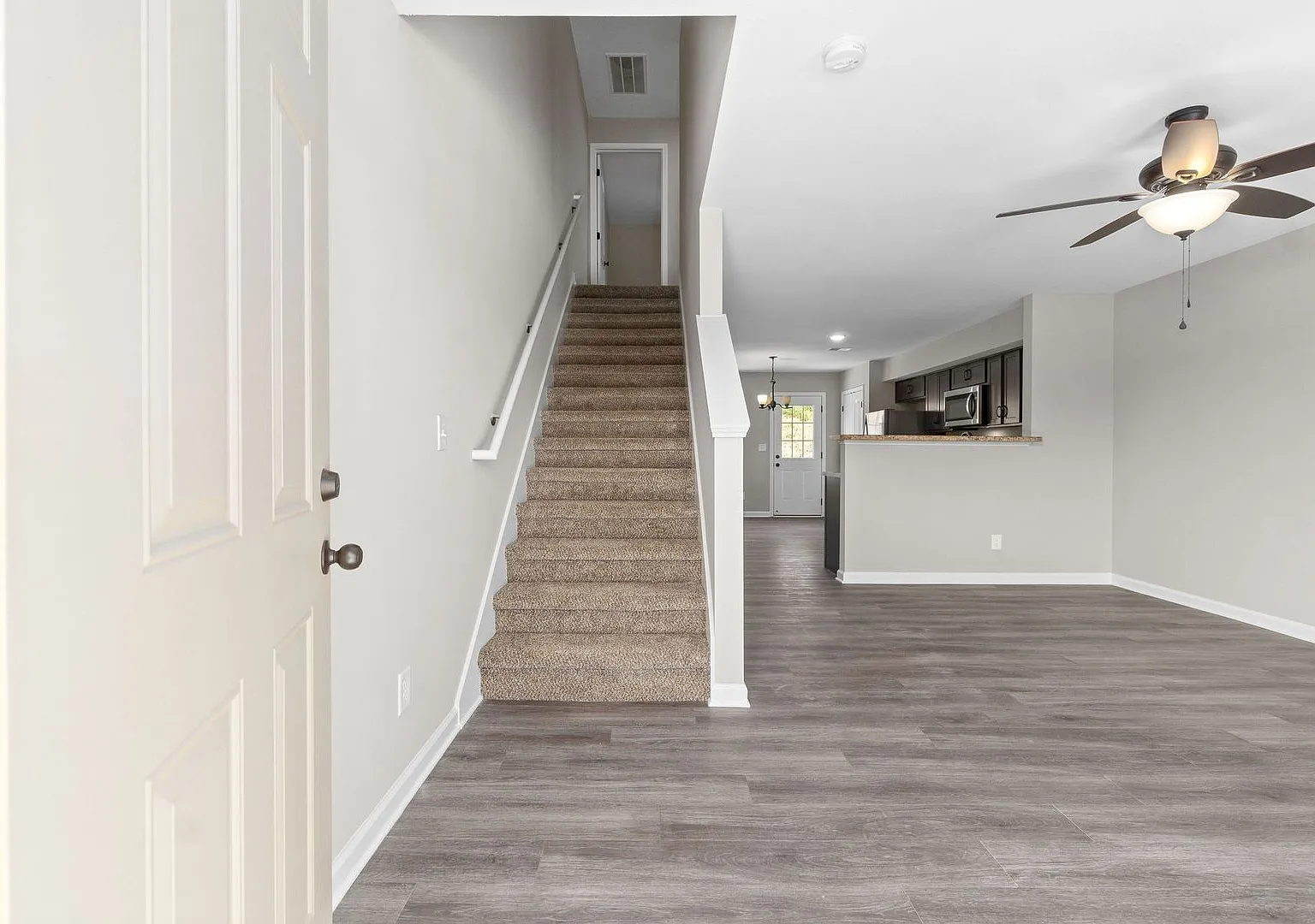 Palmer Dr - 496 (x5) — Photo 2