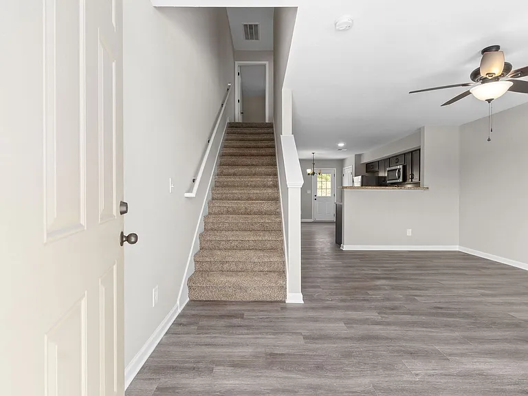 Palmer Dr - 495 — Photo 4