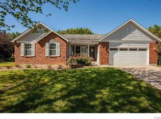 6 Sailmast Ct, Lake Saint Louis, MO 63367