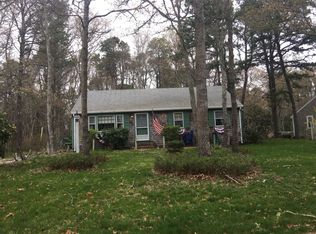 15 Lisa Ln, Mashpee, MA 02649