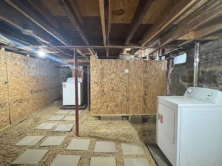 18 Jewett St #A — Photo 15