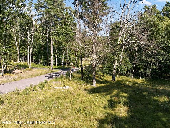 5th image of 8 White Owl Road
