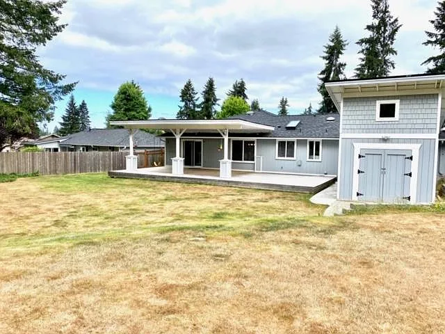 13839 SE Fairwood Blvd — Photo 34