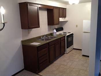 2nd image of 59 Wallace Ln APT L