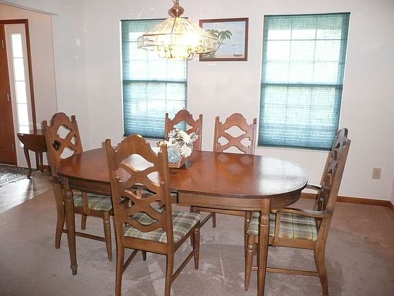 3rd image of 3659 W Bay Cir