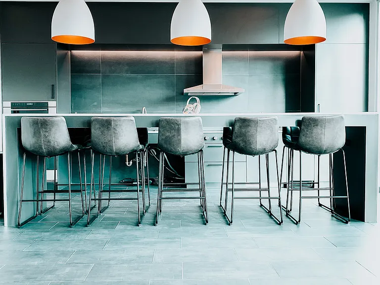 Rooftop Residents' Lounge with Gourmet Kitchen