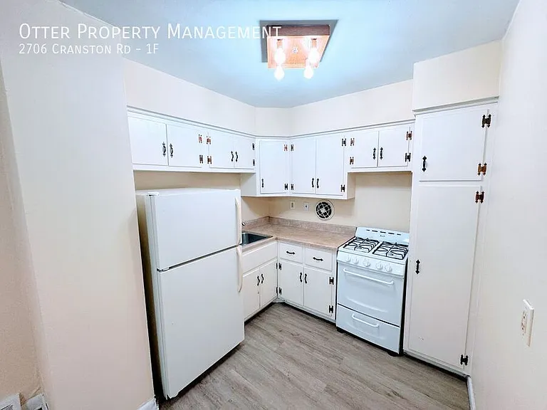 2706 Cranston Rd #1F — Photo 9