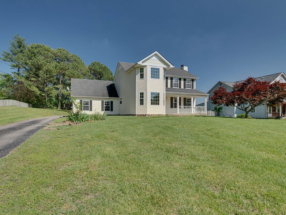 1st image of 2144 Watertown Pl