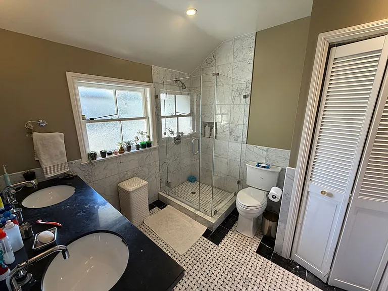 5 Santa Ana Ave — Photo 39