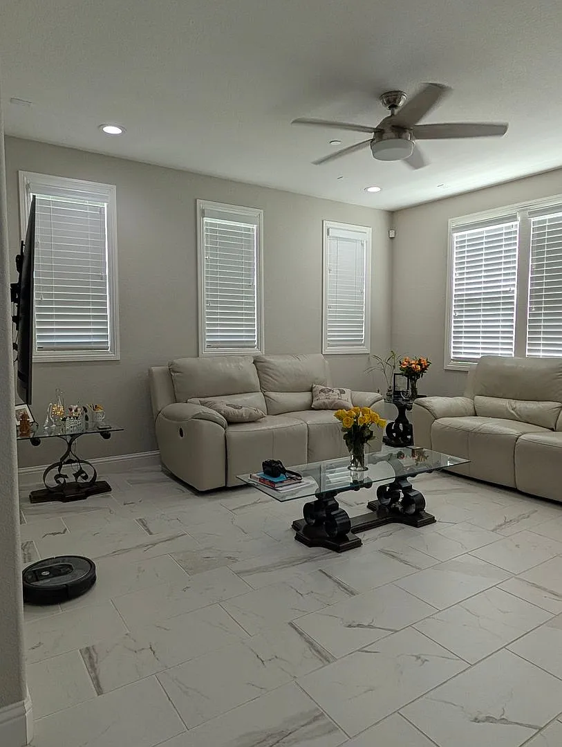 beautifully maintained 4-bedroom, 3-bath, 2,105 sq ft in Folsom — Photo 1
