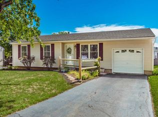 860 Cherryberry Dr, Columbus, OH
