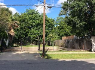 1803 Fulton St, Houston, TX 77009
