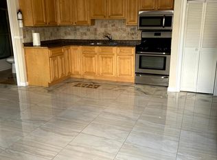 250 Kearney Ave #1, Jersey City, NJ 07305