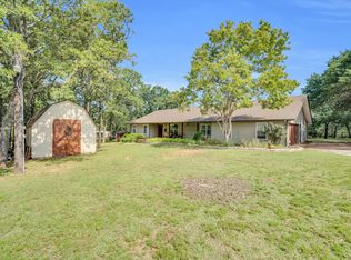 5040 Lemons Rd, Fort Worth, TX 76140