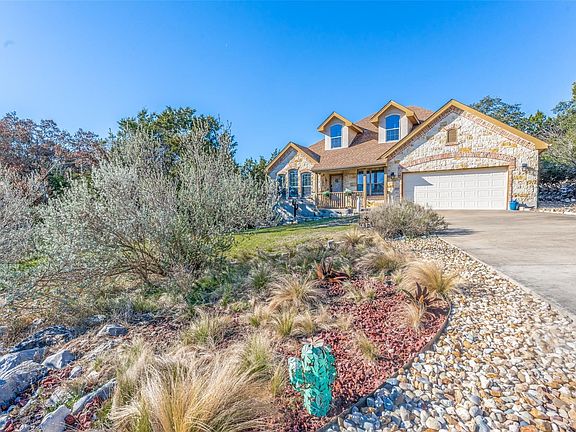 3rd image of 1454 Rose Ln