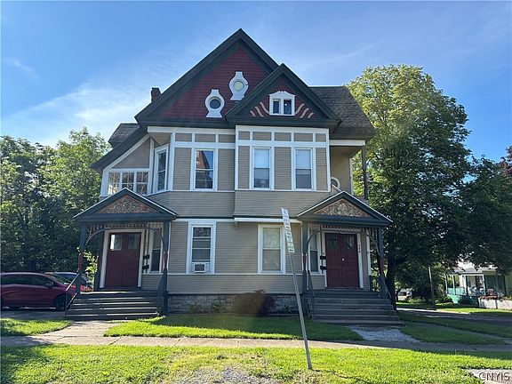 2nd image of 200 Green St