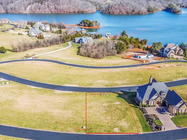 360 Whippoorwill Dr, Vonore, TN 37885