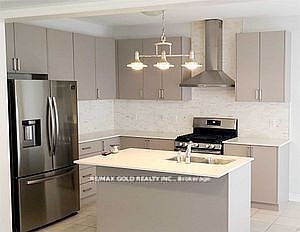 2nd image of 7 Angelfish Rd