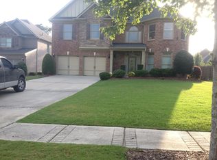 672 Autumn Meadow Dr, Loganville, GA 30052