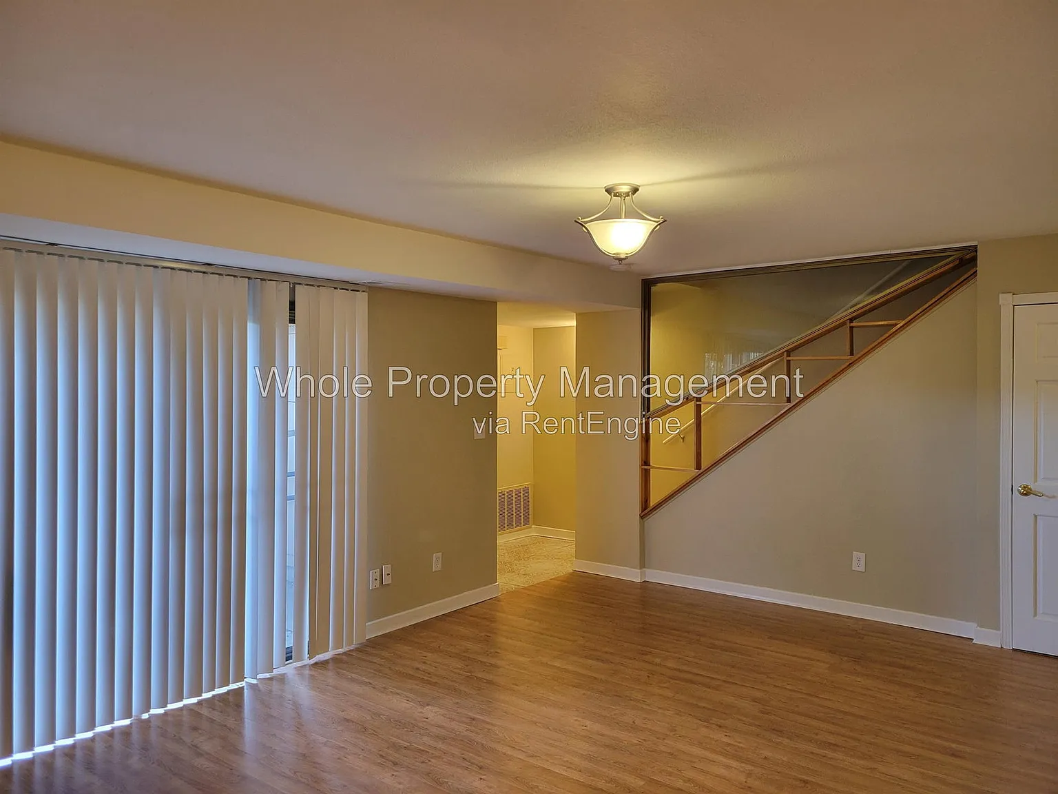2 bed, 1.5 bath, 1147 sqft, $1,795 — Photo 3