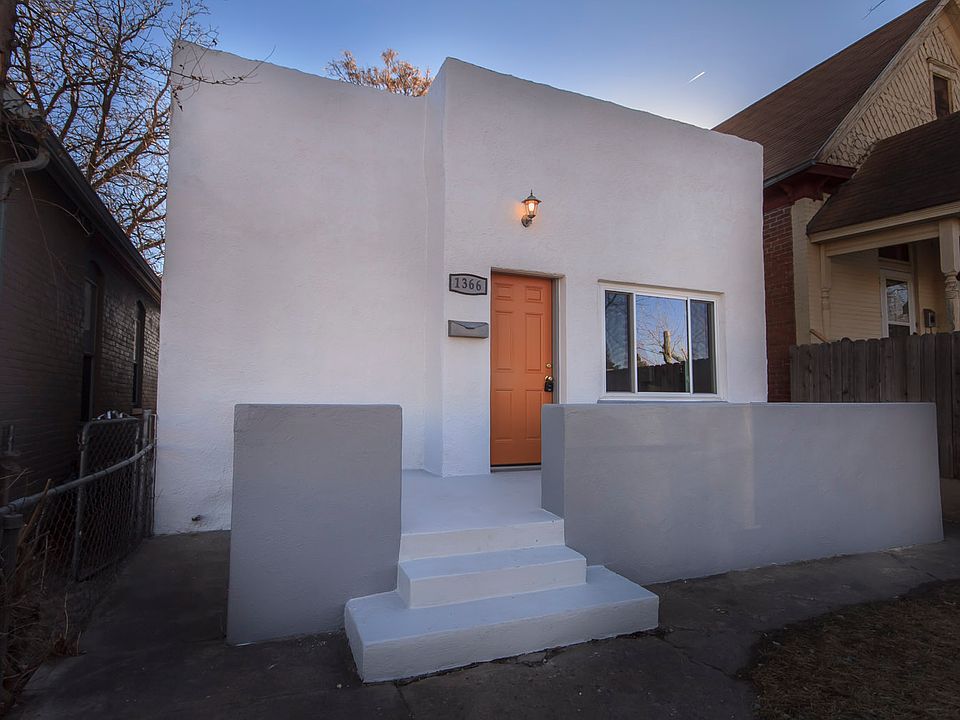 1st image of 1366 Mariposa St