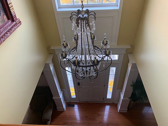 2nd image of 37 Prospect Hill Blvd