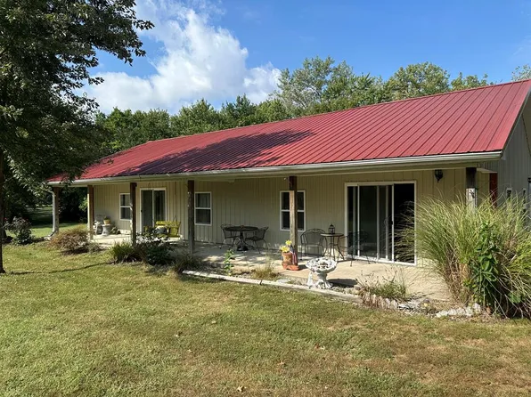 301 W Barbour St, Marceline, MO 64658