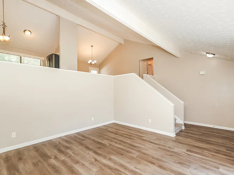 4140 Hawkins Xing — Photo 16