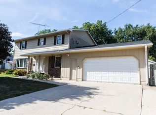 1714 Main Ave, Clear Lake, IA 50428