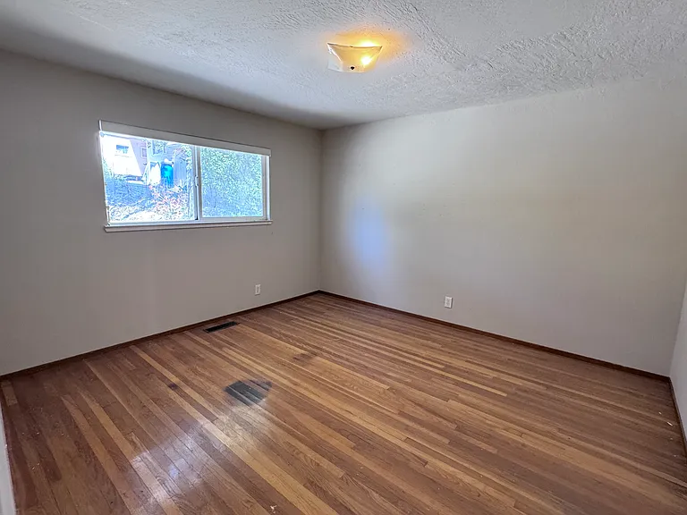 6199 Plymouth Ave — Photo 12